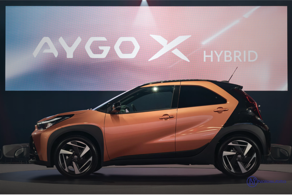 TOYOTA AYGO X